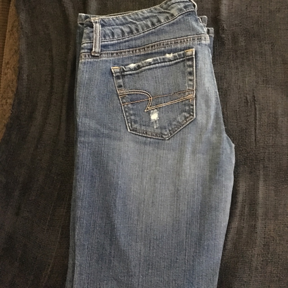 Stressed jeans