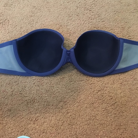 Strapless Bra - Picture 2 of 3