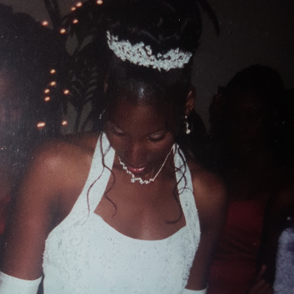 Tiara - Picture 2 of 8