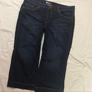 New York & Co. Cropped Denim
