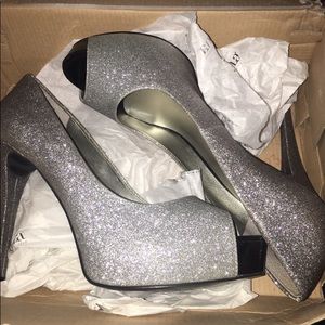 Silver Glitter  Pumps