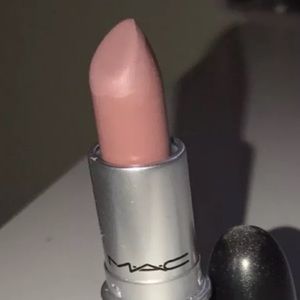 Mac LIPSTICK really me