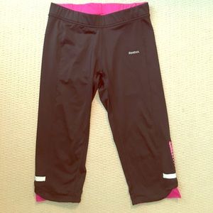 Reebok Black Capris with reflectors -m