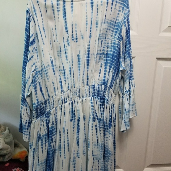 Blue tie dyed dress - Picture 3 of 3