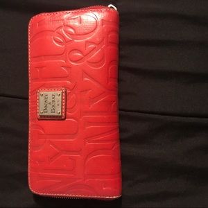 Dooney & Bourke wallet