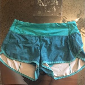 LuLu Lemon Speed Short 4-way Stretch 2.5"
