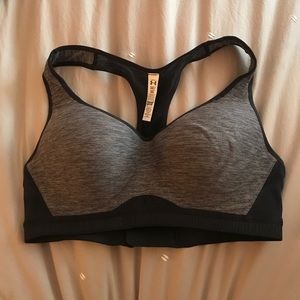 UNDER ARMOUR - High Impact Sports Bra