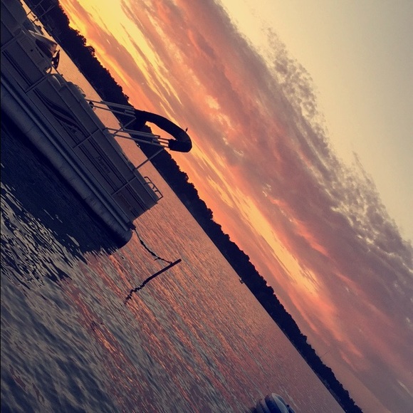 Meet your Posher, Kellie - Picture 1 of 1