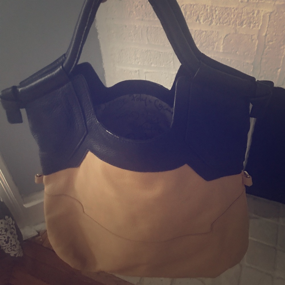 Handbag