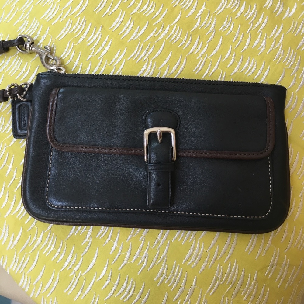 Preloved Coach black wristlet
