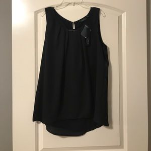 Apt9 black sleeveless blouse top w gld accent l