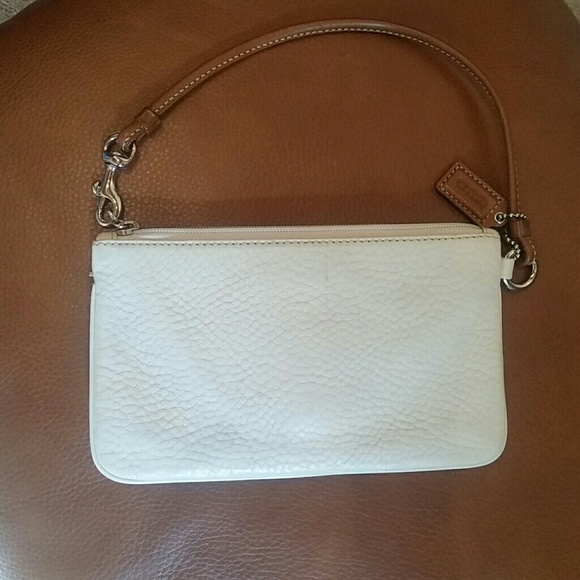 Coach Wristlet - Picture 2 of 2