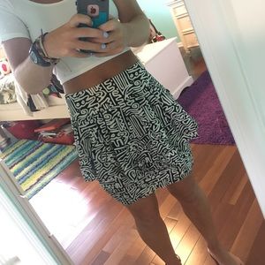 Black and white patterned size 4 skirt