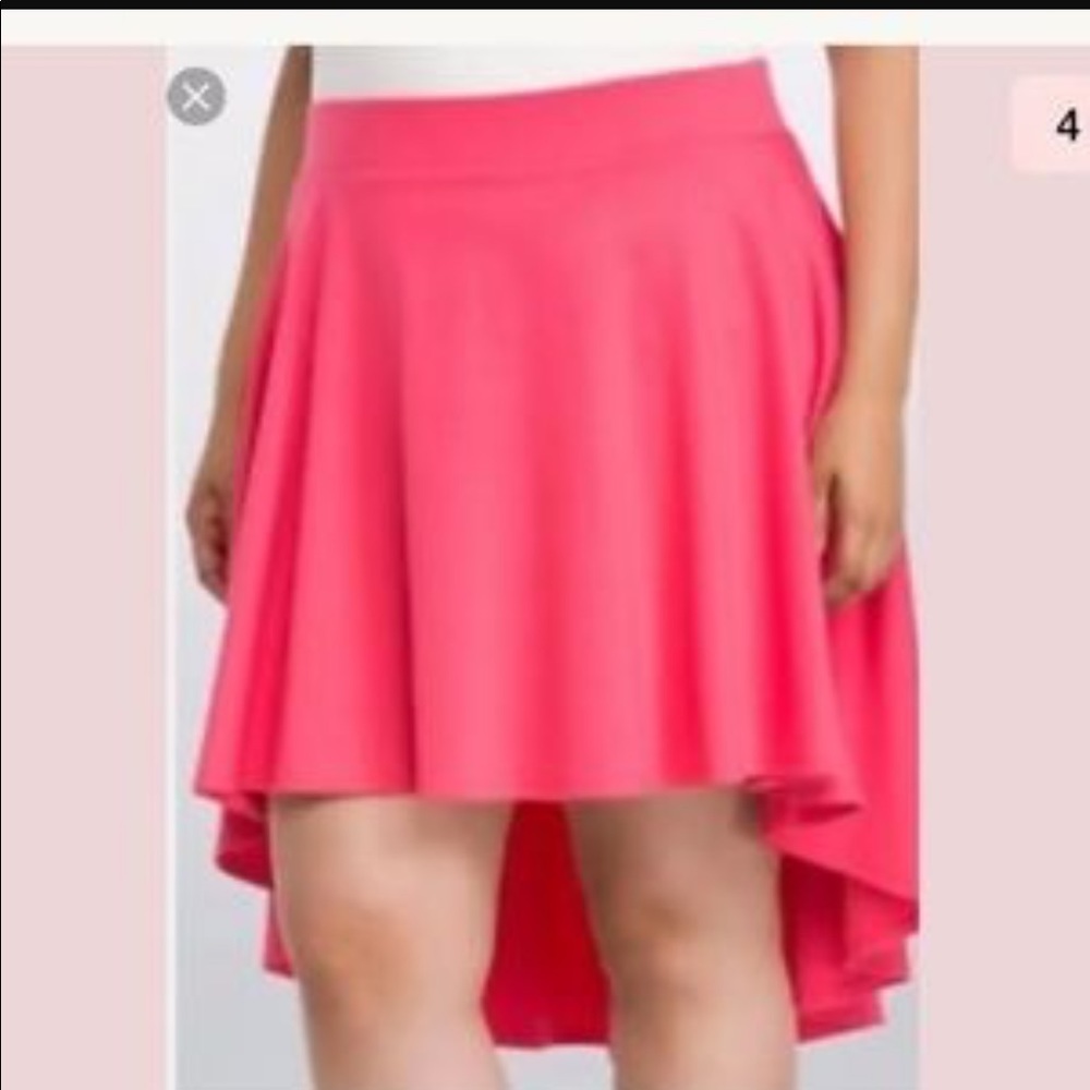 NWT Torrid Size 2 high low skirt