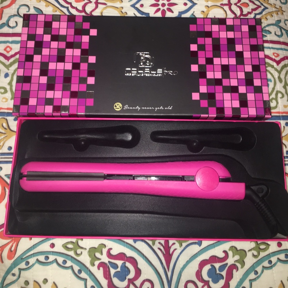 Straightener