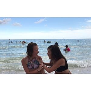 Meet your Posher, Emma