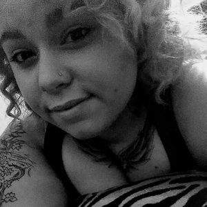 Meet your Posher, Molly