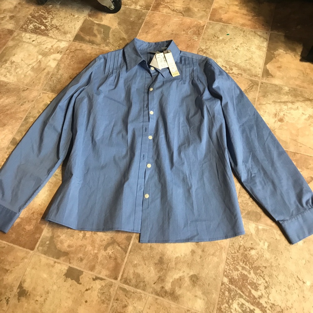 Button down (D54)