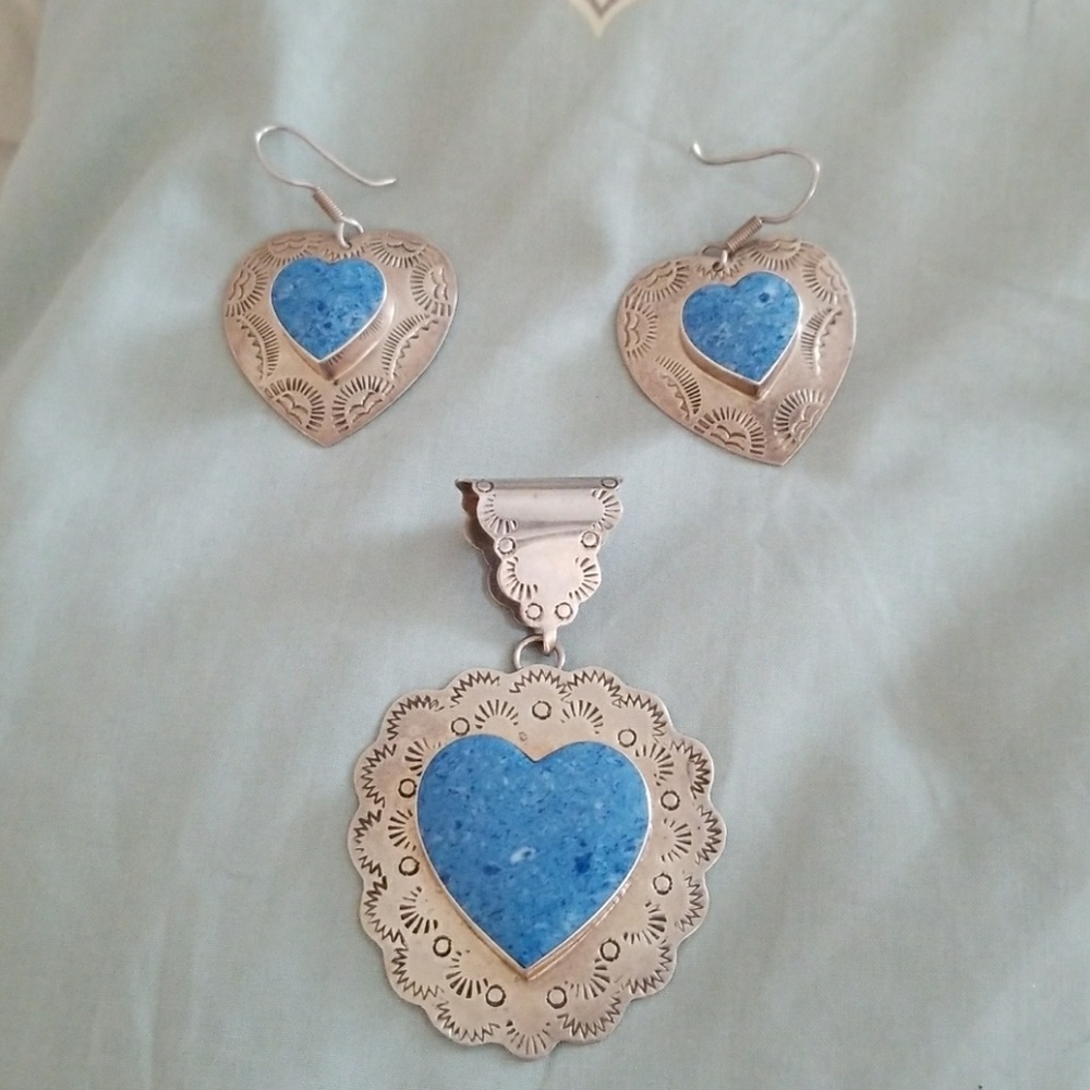 Sooo cute 3 pc Sterling silver/turquoise set!