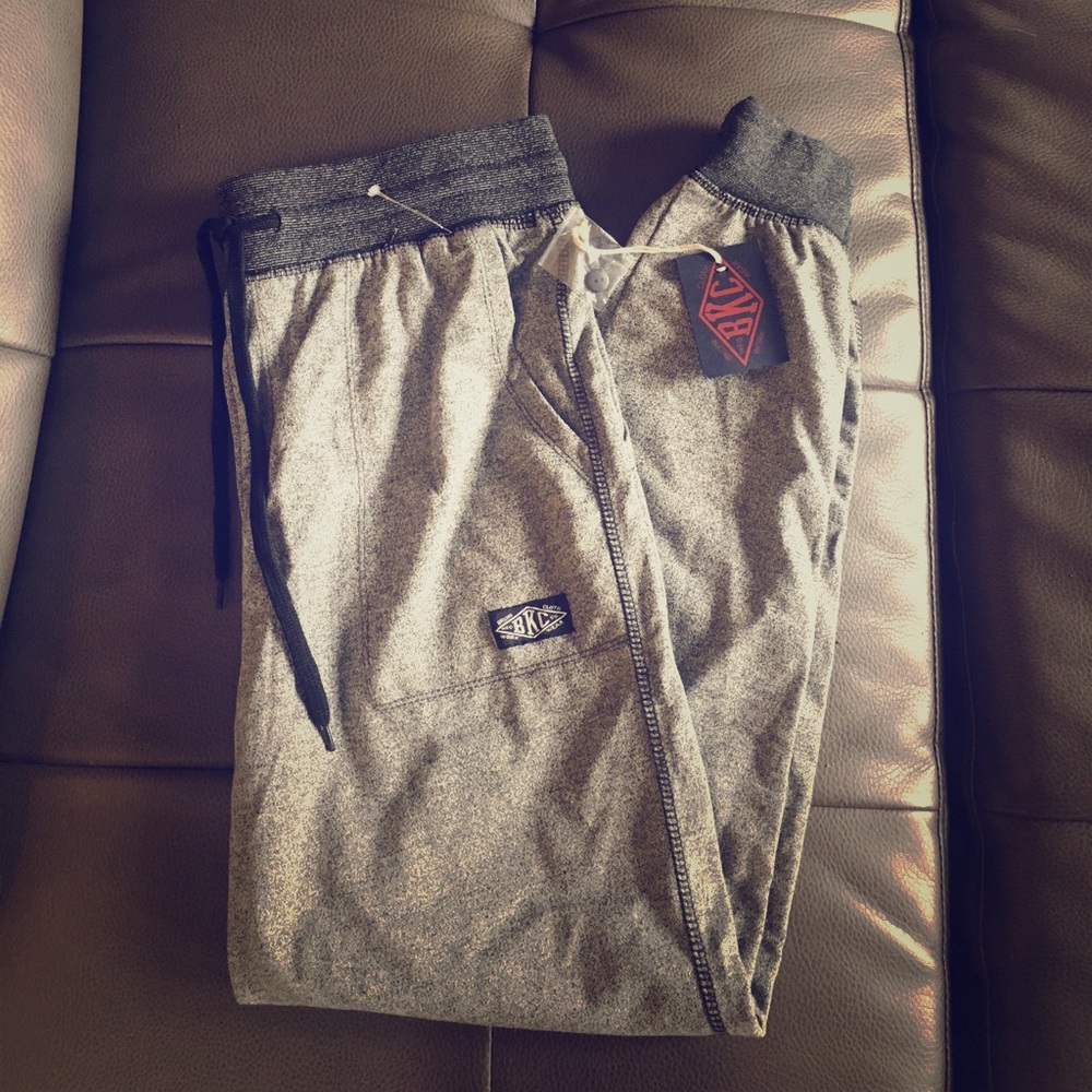 ⭐️ sold ⭐️ Men's large sweat pants-brand new