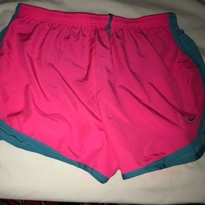 Medium nike shorts
