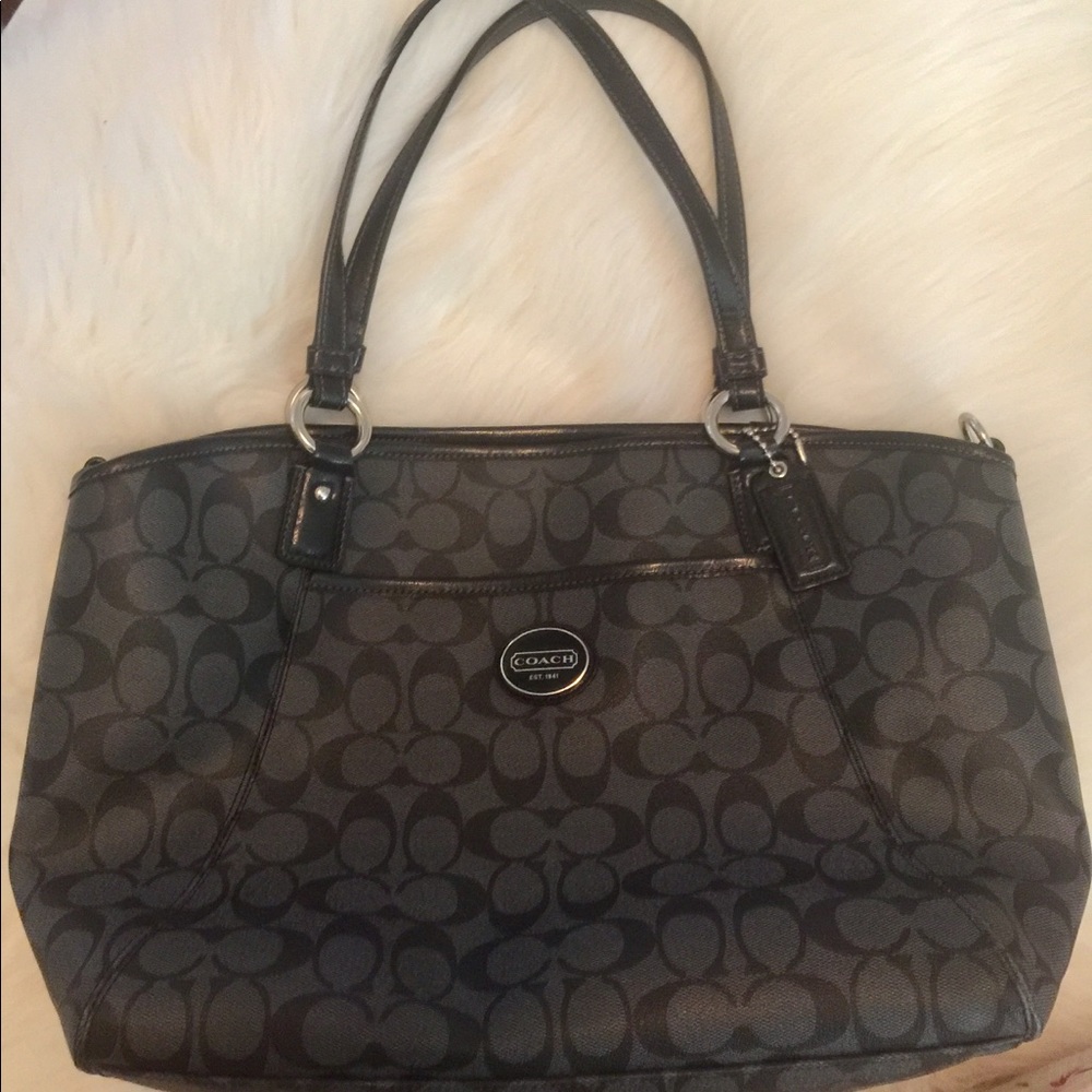Coach Shoulder Bag