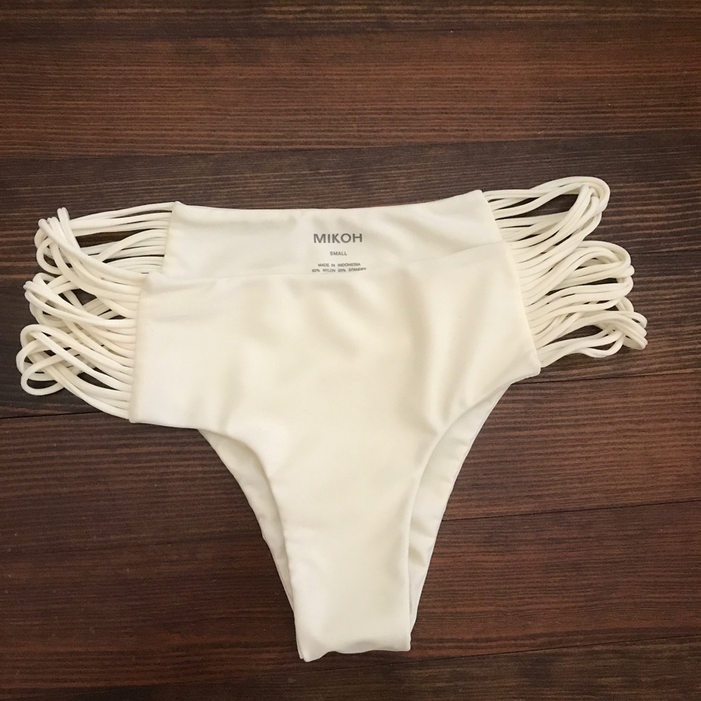 Mikoh white bottoms size small