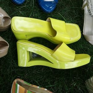 👡***Via Spiga Neon Yellow Wedges***