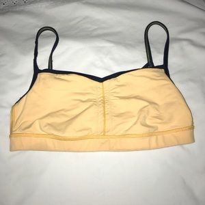 Lulu lemon sports bra