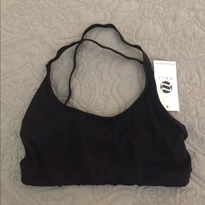 Noli yoga criss-cross back sports bra