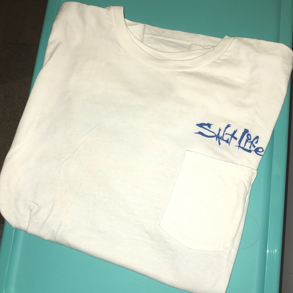 Salt Life pocket tee, size L