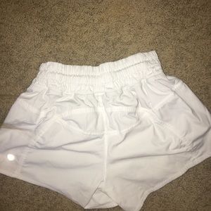 White lululemon shorts