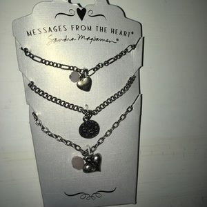 Set of 3 heart necklaces