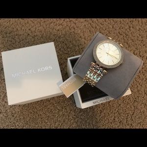 BRAND NEW! Michael Kors Darci Gold Tone Watch