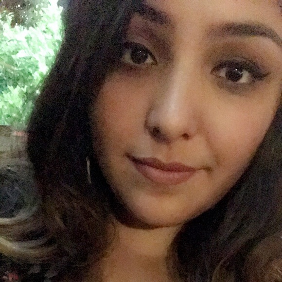 Meet your Posher, Jamie - Picture 2 of 3