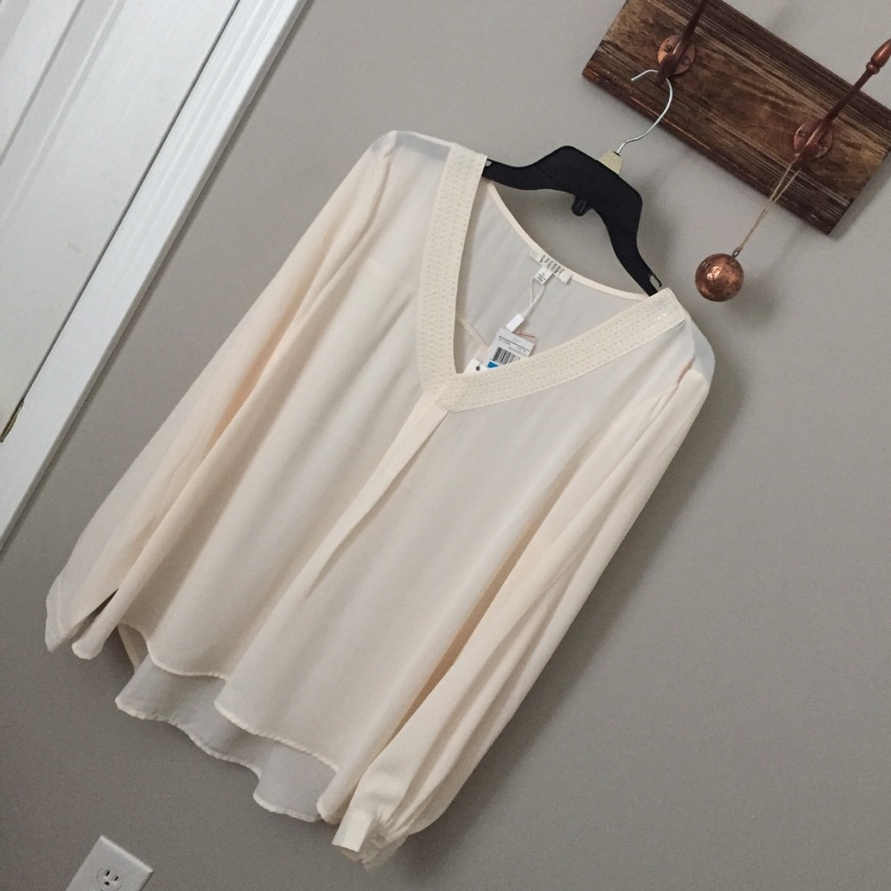 Chic ivory top NWT