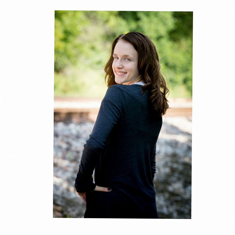 Meet your Posher, Courtnee