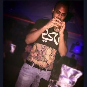 Meet your Posher, Harelson