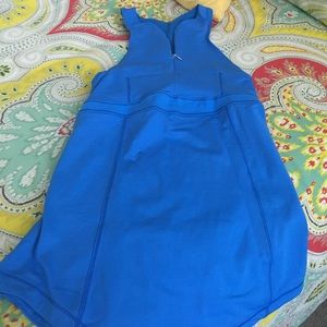 Lululemon workout top