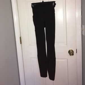 full length pocketed lululemon leggings