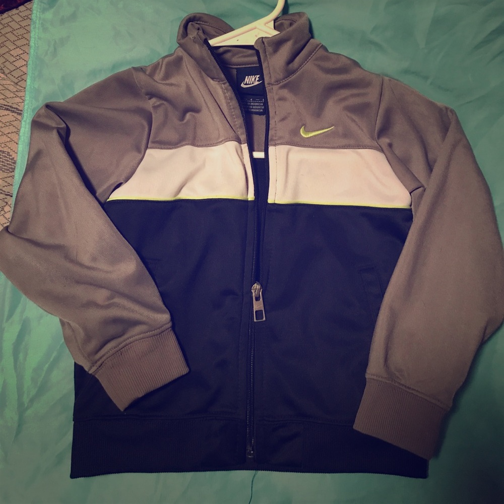 Kids nike jacket