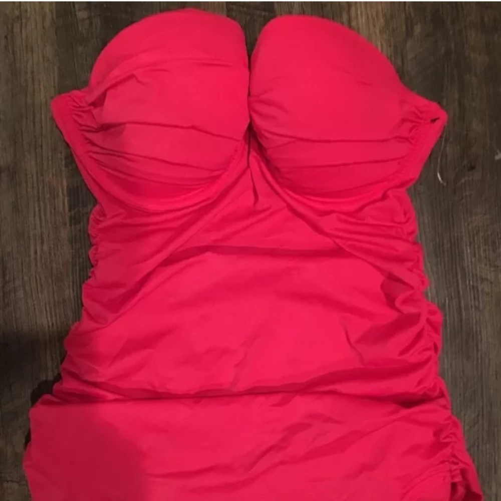 VS Tankini in black and pink size 34C