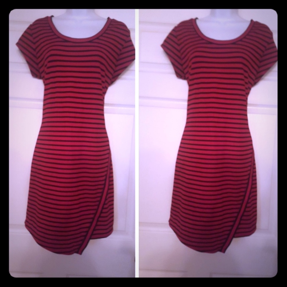 Red&blue striped faux wrap knit tee shirt dress