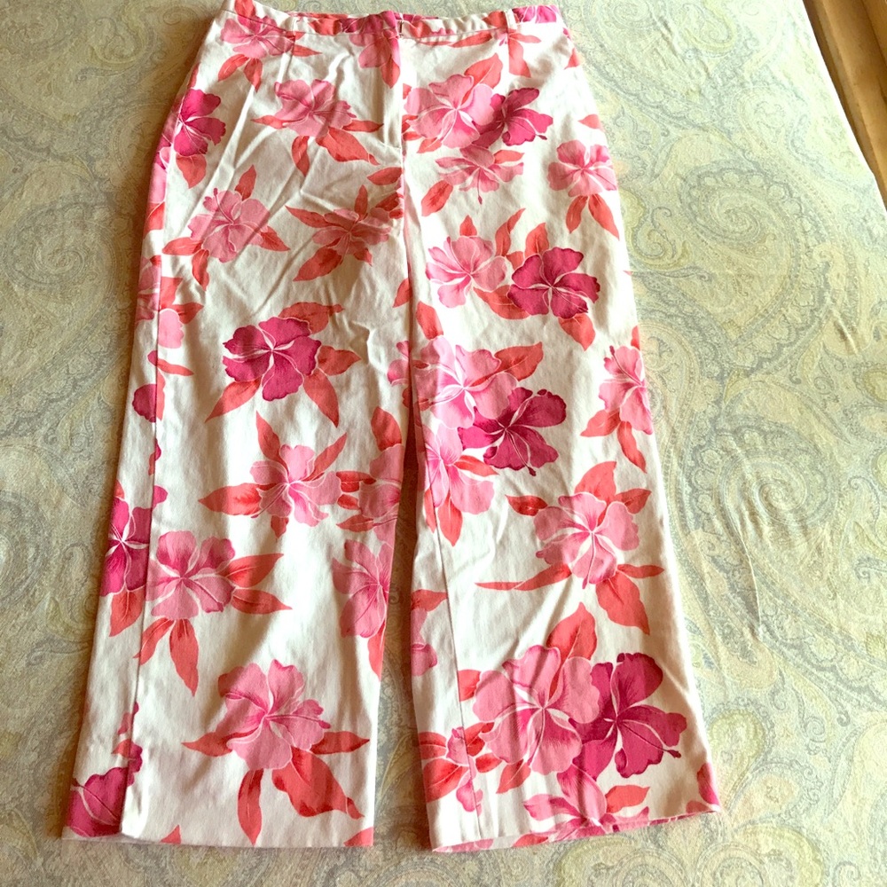 Floral capris
