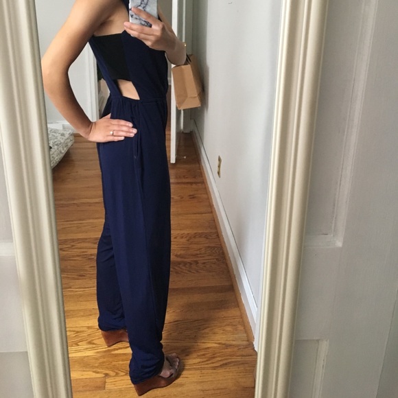 BCBGeneration navy blue jumpsuit size XS - Picture 3 of 4