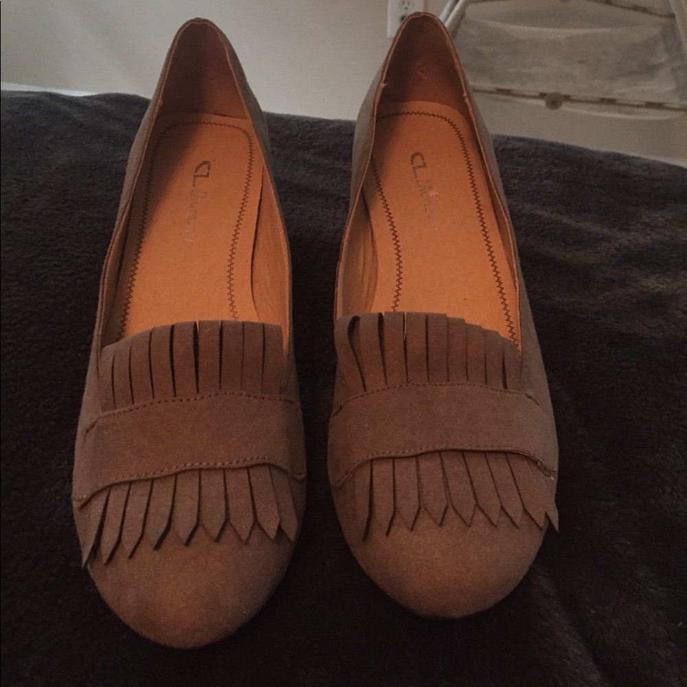 Chinese laundry tassel shoes