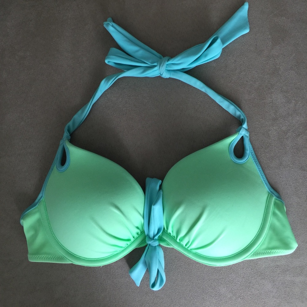 Victoria Secret Swim Top.