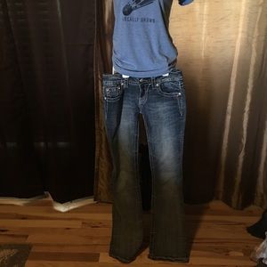 MissMe signature boot jeans with unique stitch