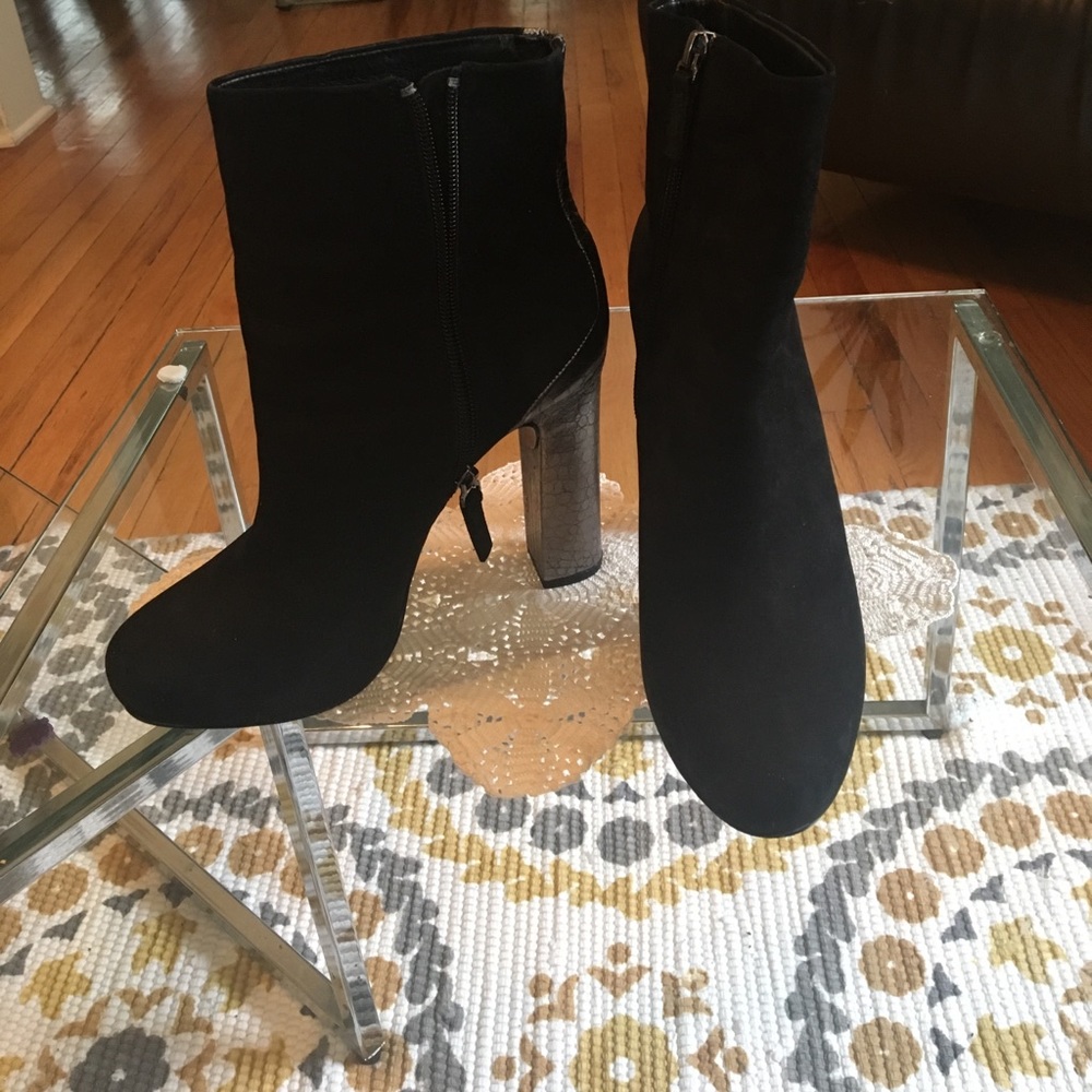 Black & Silver ankle boots