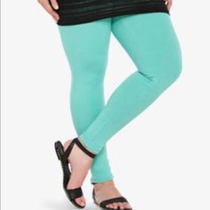 New in package Torrid Size 2 teal leggings